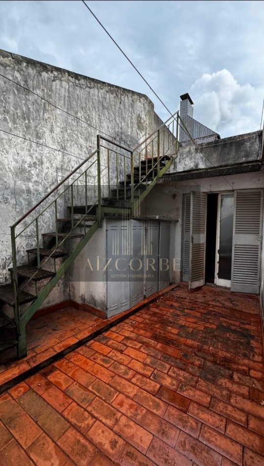 Gran Oportunidad: 2 Casas en un Mismo Terreno en Parana