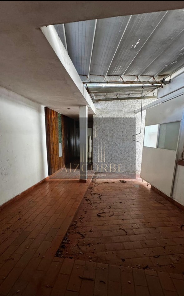 Gran Oportunidad: 2 Casas en un Mismo Terreno en Parana