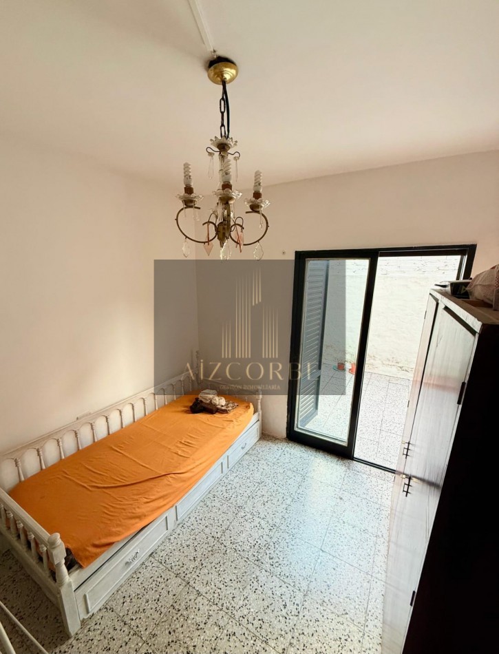 Casa Interna 2 dormitorios - Laprida y Mendoza