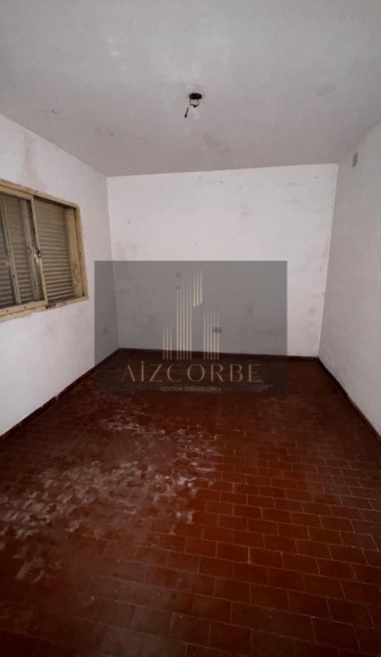 Gran Oportunidad: 2 Casas en un Mismo Terreno en Parana