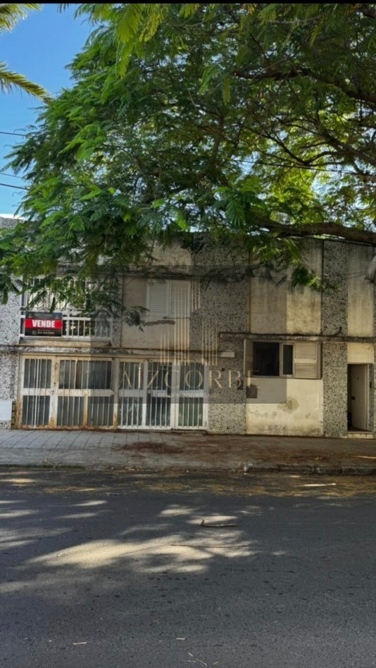 Gran Oportunidad: 2 Casas en un Mismo Terreno en Parana