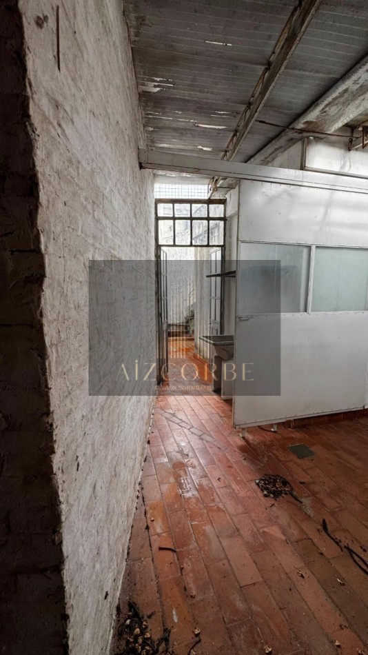 Gran Oportunidad: 2 Casas en un Mismo Terreno en Parana