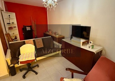 Casa Interna 2 dormitorios - Laprida y Mendoza